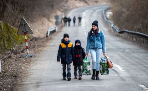 Collecting donations for Ukrainian refugees in The Netherlands